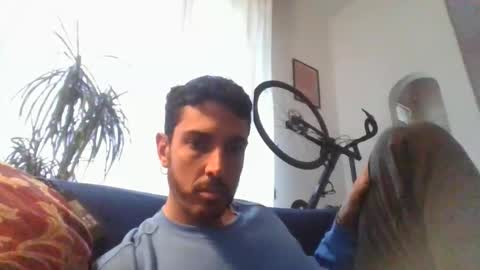 Buce falo online show from April 13, 4:51 pm