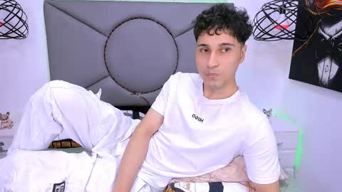 Buddy Whitte online show from April 18, 7:07 pm