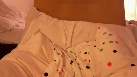 Tonny online show from April 22, 8:02 pm