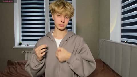 BunnyBlush online show from February 13, 10:42 am