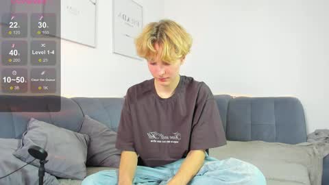 BunnyBlush online show from March 25, 8:40 am