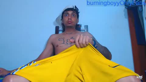 Snapshot of burningboyy chatting on January 31, 11:24 am independiente online show from January 31, 11:24 am