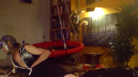 bushmen21 online show from December 12, 9:58 pm