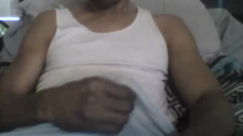 Busturgutzgd1 online show from December 31, 5:29 pm