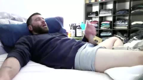 c2cmee online show from December 3, 4:29 am