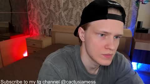 Snapshot of cactusjames_69 chatting on October 6, 7:46 am James online show from October 6, 7:46 am