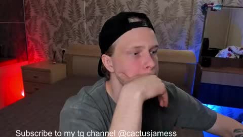 Snapshot of cactusjames_69 chatting on October 11, 8:35 pm James online show from October 11, 8:35 pm