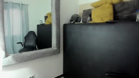 caliboyheat online show from June 28, 2:01 pm