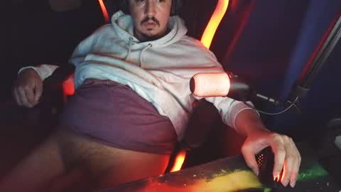 CallMeDusk online show from May 1, 12:59 am