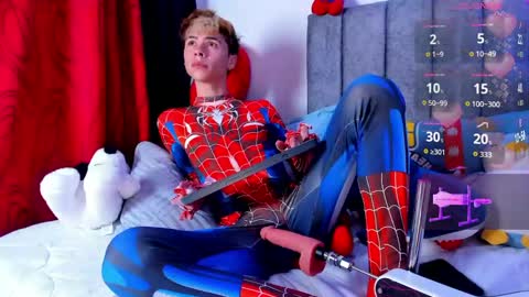 callum online show from April 24, 6:16 am