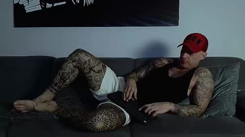 Calvin  online show from October 22, 10:24 pm