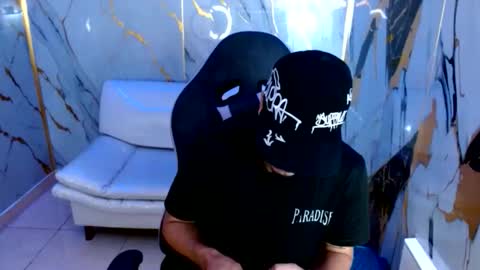 cam_xman online show from June 6, 1:17 pm