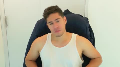 camara110 online show from November 21, 1:48 am