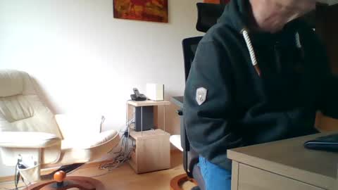 Snapshot of camcologne chatting on February 10, 2:16 pm camcologne online show from February 10, 2:16 pm