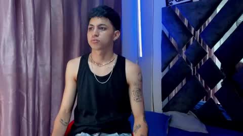 Snapshot of cameron_lux4 chatting on September 25, 3:49 am CAMERON online show from September 25, 3:49 am