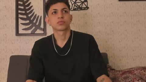 Snapshot of cameron_lux4 chatting on September 19, 12:49 pm CAMERON online show from September 19, 12:49 pm