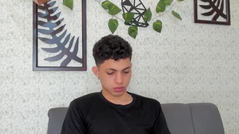 Snapshot of cameron_lux4 chatting on October 16, 12:46 pm CAMERON online show from October 16, 12:46 pm