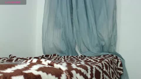 camilo_contre21 online show from December 7, 11:23 pm