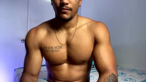 camilo_contre21 online show from January 31, 9:05 pm