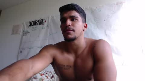 camilo_contre21 online show from October 7, 8:02 pm