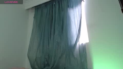 camilo_contre21 online show from December 16, 9:31 pm