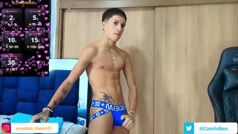 Snapshot of camilobass_ chatting on October 2, 8:02 pm Camilo Bass online show from October 2, 8:02 pm
