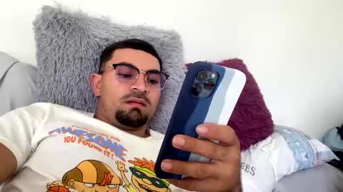 camilor_30 online show from October 19, 3:15 pm