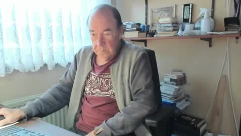 Cammee online show from December 9, 9:28 am