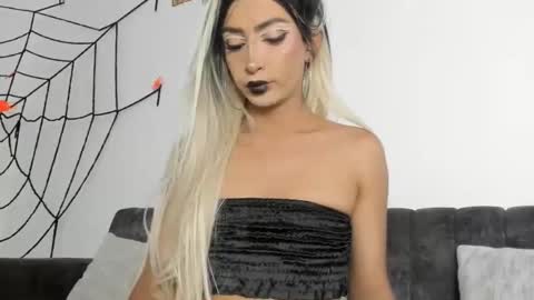 candy_cumyy1 online show from October 18, 8:08 am