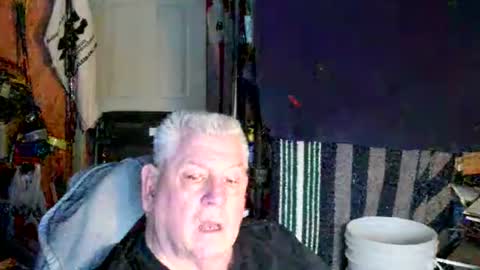 canoelicker69 online show from January 7, 7:19 pm