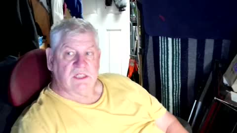 canoelicker69 online show from July 17, 7:09 pm