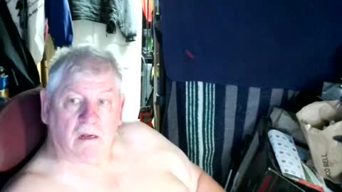 canoelicker69 online show from July 29, 7:35 pm