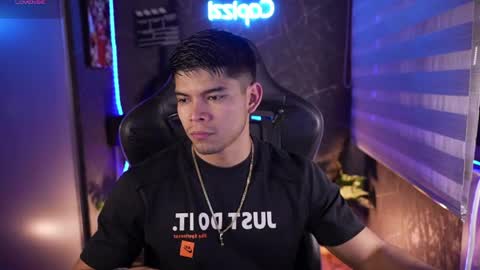 David Capizzi online show from April 24, 2:25 am