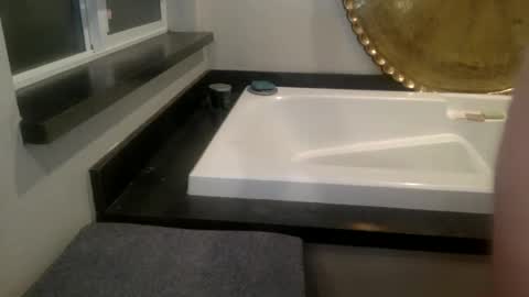 Jay online show from January 7, 2:27 pm