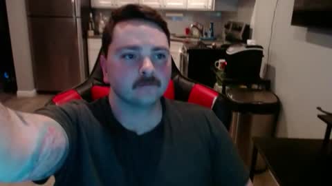 cardi_beans online show from March 3, 9:28 am