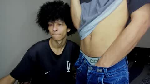 Carlos and Cristian  online show from November 11, 8:47 pm