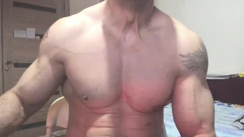 Snapshot of carin_the_body chatting on February 21, 11:43 pm Laz online show from February 21, 11:43 pm