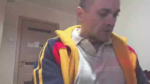 Snapshot of carin_the_body chatting on February 14, 7:23 pm Laz online show from February 14, 7:23 pm