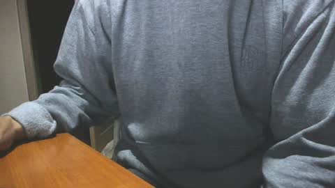 Snapshot of carin_the_body chatting on December 31, 10:23 pm Laz online show from December 31, 10:23 pm