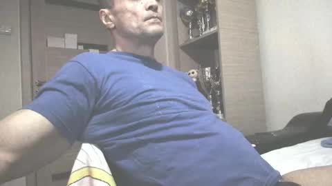 Snapshot of carin_the_body chatting on September 19, 12:46 am Laz online show from September 19, 12:46 am