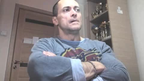 Snapshot of carin_the_body chatting on October 18, 8:47 pm Laz online show from October 18, 8:47 pm