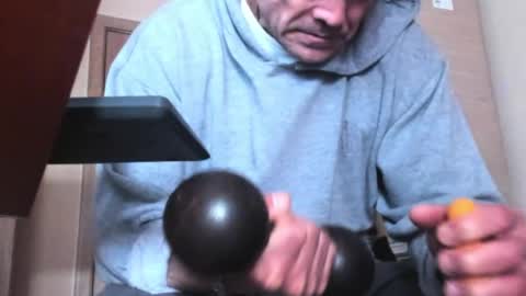 Laz online show from April 21, 10:54 am