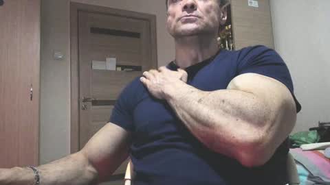 Snapshot of carin_the_body chatting on January 9, 8:01 pm Laz online show from January 9, 8:01 pm