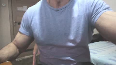Snapshot of carin_the_body chatting on February 3, 11:53 am Laz online show from February 3, 11:53 am
