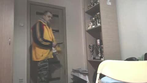Snapshot of carin_the_body chatting on February 18, 10:25 pm Laz online show from February 18, 10:25 pm