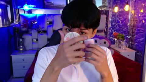 carolinejesh online show from March 2, 6:48 pm