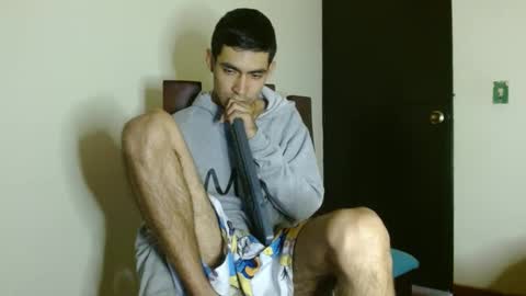 Snapshot of cash_master_san chatting on October 1, 10:03 pm Cash Master San online show from October 1, 10:03 pm