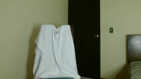 Snapshot of cash_master_san chatting on September 24, 3:21 pm Cash Master San online show from September 24, 3:21 pm