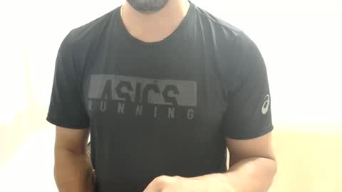 Snapshot of cashmastermuscle77 chatting on February 3, 11:36 pm cashmastermuscle77 online show from February 3, 11:36 pm