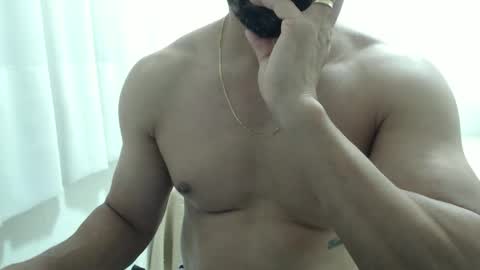 Snapshot of cashmastermuscle77 chatting on October 6, 12:48 am cashmastermuscle77 online show from October 6, 12:48 am
